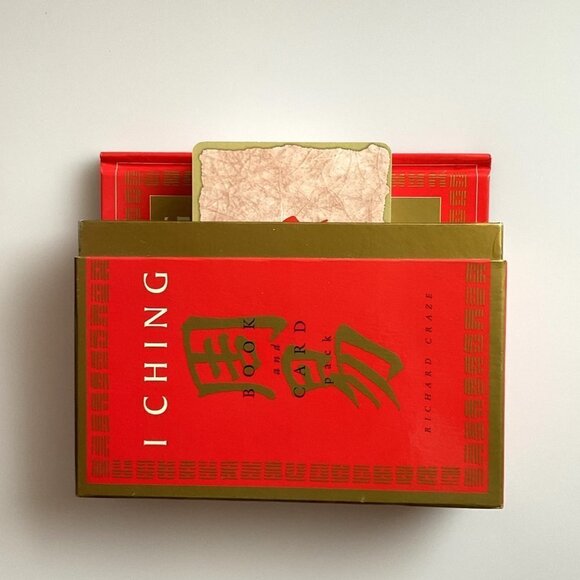 NEW I CHING BOOK AND CARD PACK (HARDCOVER) (missing 2 cards) - Picture 1 of 11